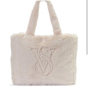 VICTORIA'S SECRET Faux-Fur cream Tote NWT